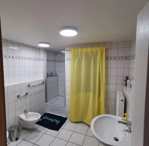 Eg Mit Eigenem Eingang *