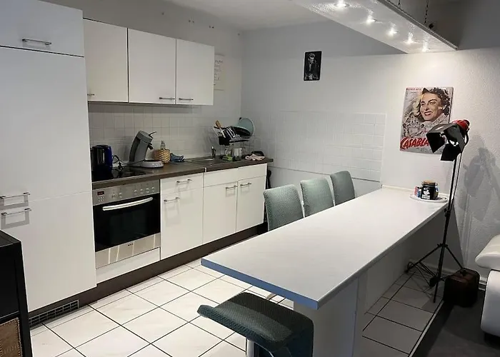 Eg Mit Eigenem Eingang Appartement *