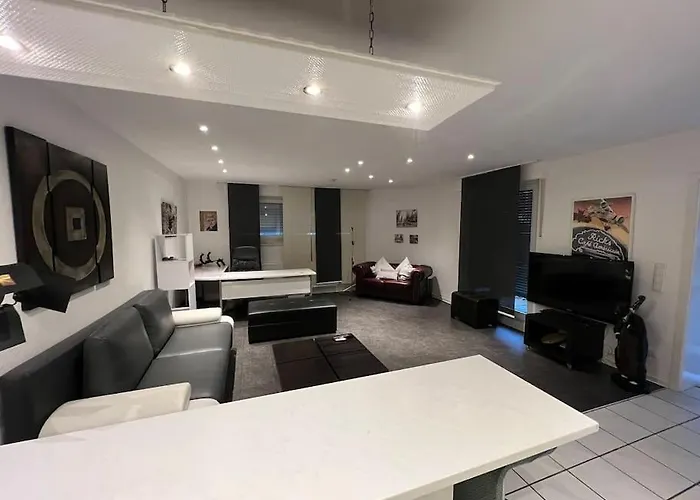 Eg Mit Eigenem Eingang *